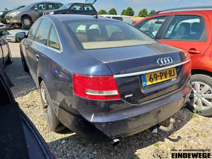 Audi A6 2.4 V6 24V Sloopvoertuig (2005, Blauw)