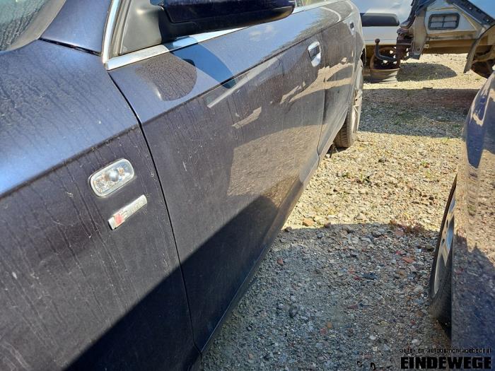 Audi A6 2.4 V6 24V Sloopvoertuig (2005, Blauw)