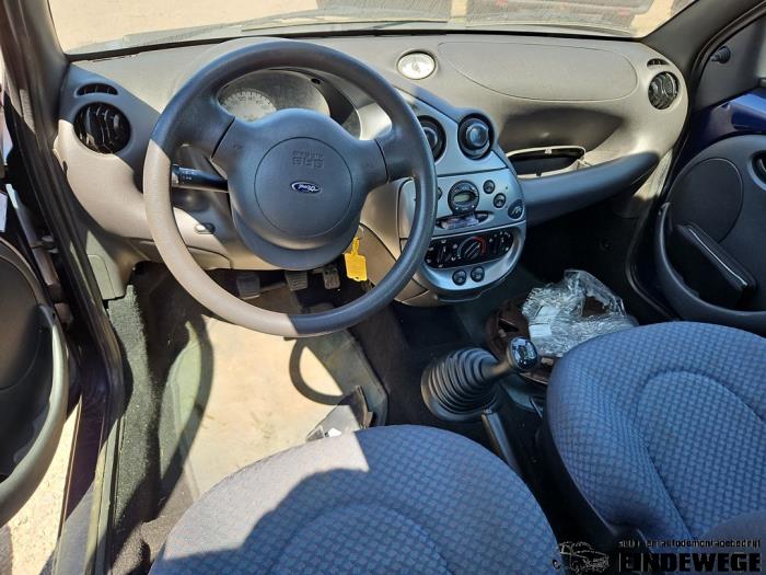 Ford Ka I 1.3i Sloopvoertuig (2002, Blauw)