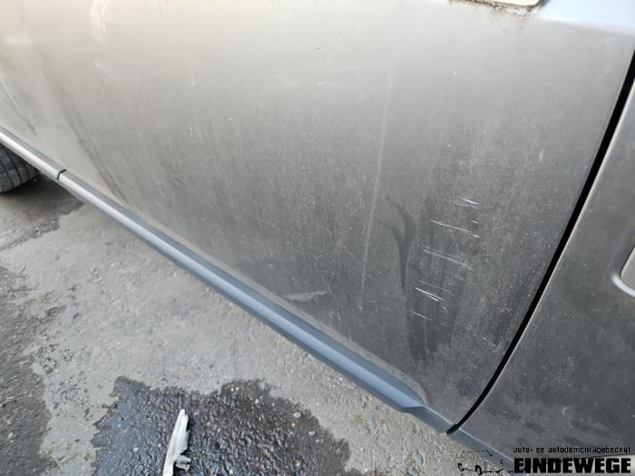 Landrover Discovery III 2.7 TD V6 Sloopvoertuig (2008, Grijs)