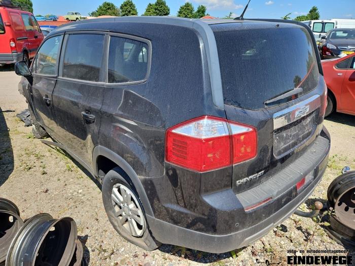 Chevrolet Orlando 2.0 D 16V Sloopvoertuig (2012, Carbon, Zwart)