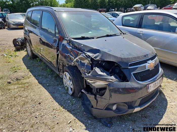 Chevrolet Orlando 2.0 D 16V Sloopvoertuig (2012, Carbon, Zwart)