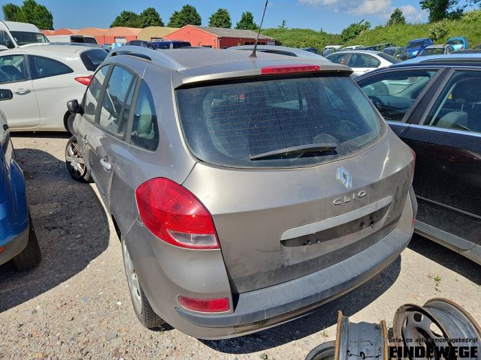 Renault Clio III Estate/Grandtour 1.5 dCi 70 Sloopvoertuig (2008, Beige)