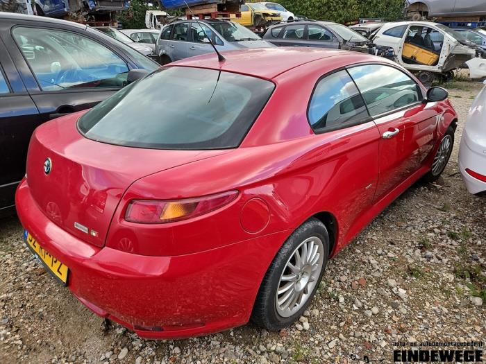 Alfa Romeo GT 1.8 Twin Spark 16V Sloopvoertuig (2005, Rood)