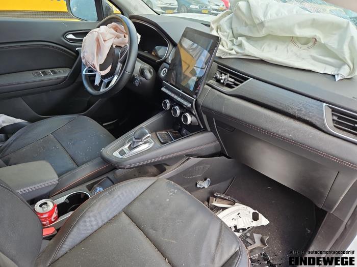 Renault Captur II 1.6 E-Tech 160 Sloopvoertuig (2021, Wit)