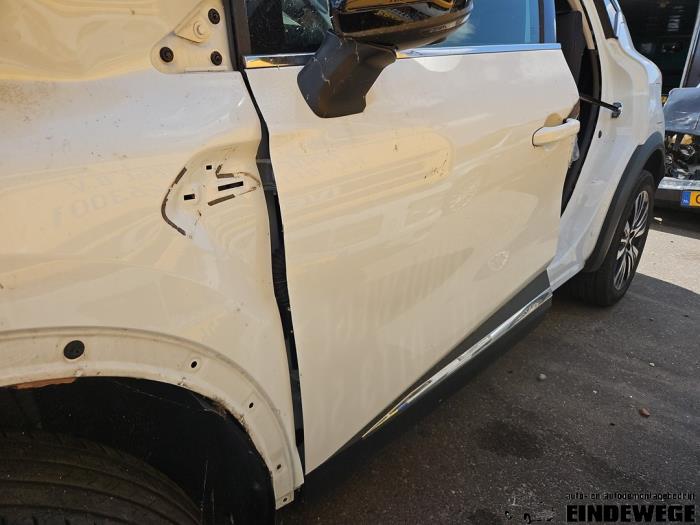 Renault Captur II 1.6 E-Tech 160 Sloopvoertuig (2021, Wit)