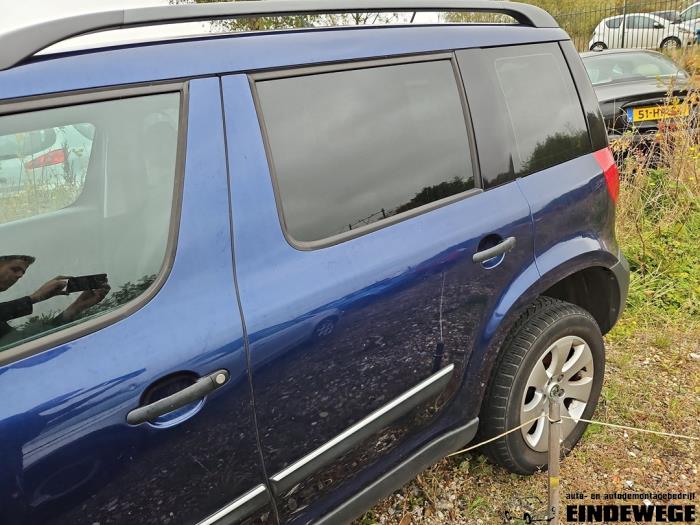 Skoda Yeti 1.2 TSI 16V Sloopvoertuig (2010, Blauw)