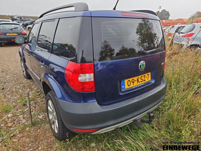 Skoda Yeti 1.2 TSI 16V Sloopvoertuig (2010, Blauw)