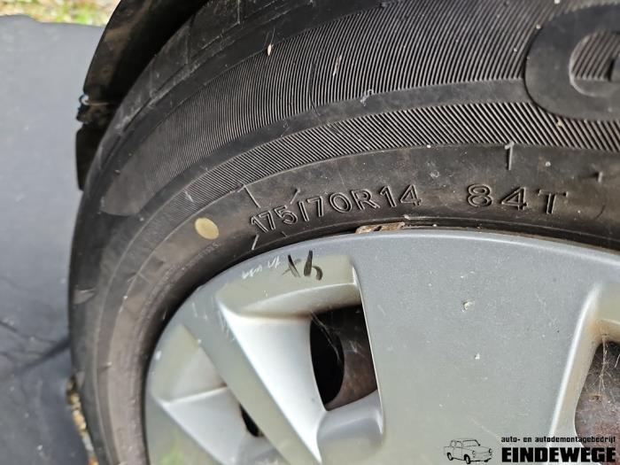 Hyundai i20 1.1 CRDi VGT 12V Sloopvoertuig (2014, Wit)