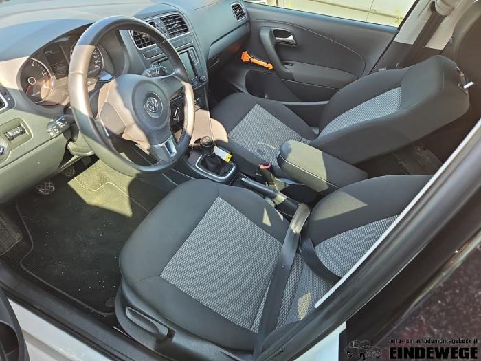 Volkswagen Polo V 1.2 TDI 12V BlueMotion Sloopvoertuig (2012, Wit)