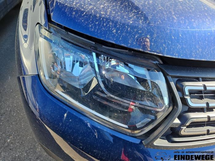 Dacia Duster 1.6 16V Sloopvoertuig (2018, Blauw)