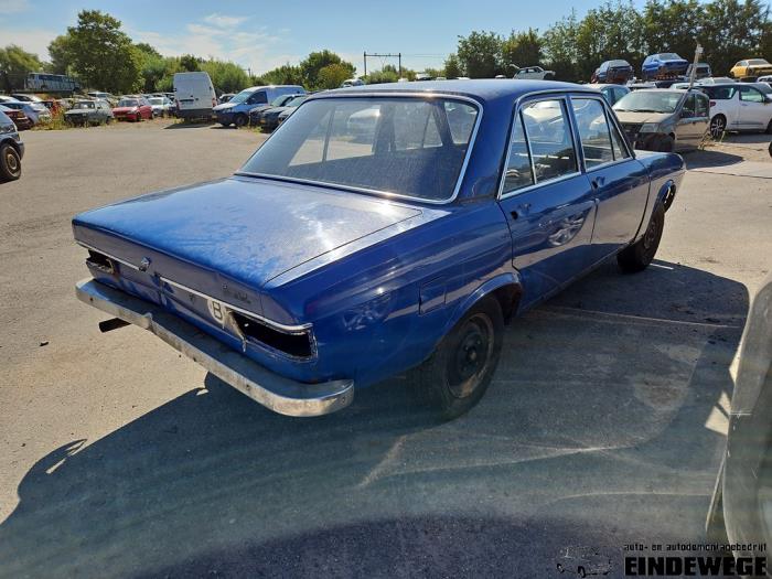 Audi 100 1.8 L,LS Sloopvoertuig (1973, Blauw)