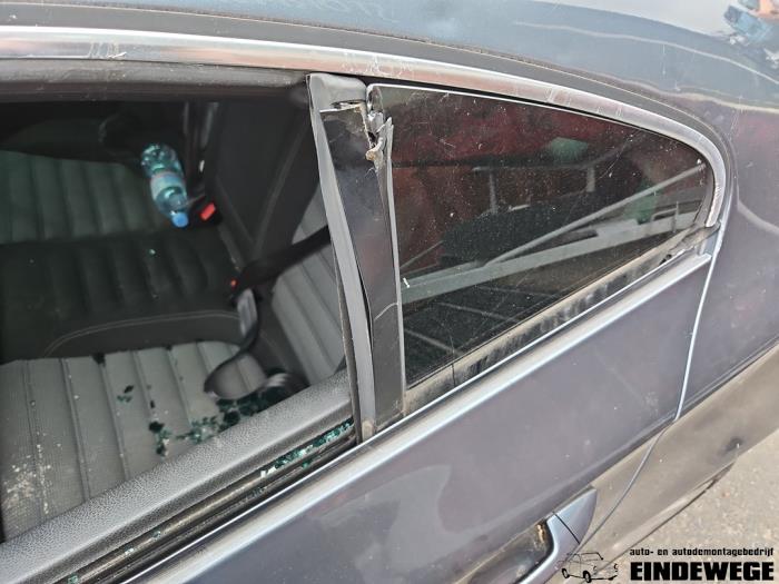 Volkswagen Passat 2.0 TDI 16V 140 Sloopvoertuig (2012, Grijs)