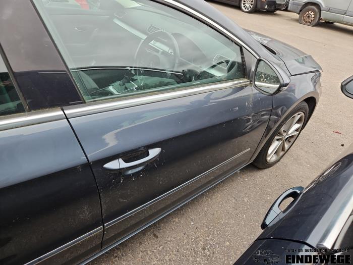 Volkswagen Passat 2.0 TDI 16V 140 Sloopvoertuig (2012, Grijs)