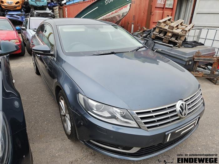 Volkswagen Passat 2.0 TDI 16V 140 Sloopvoertuig (2012, Grijs)