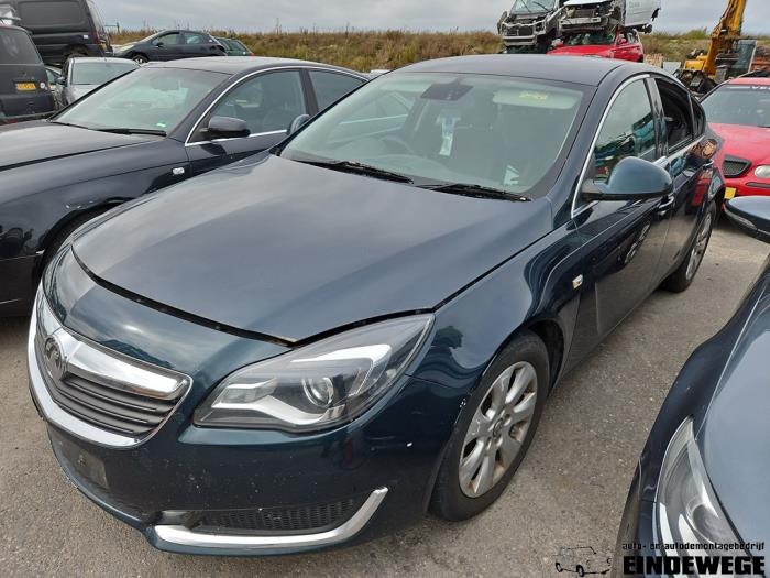 Opel Insignia 2.0 CDTI 16V 140 ecoFLEX Sloopvoertuig (2015, Groen)