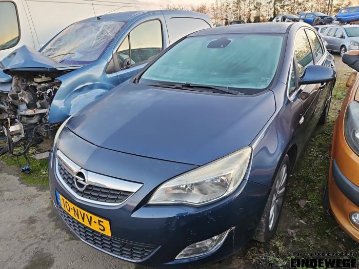 Opel Astra J 1.4 Turbo 16V Sloopvoertuig (2010, Blauw)