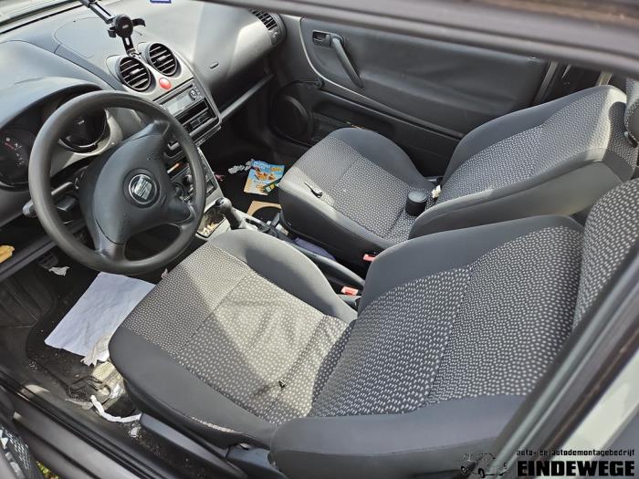 Seat Arosa 1.0 MPi Sloopvoertuig (2002, Grijs)