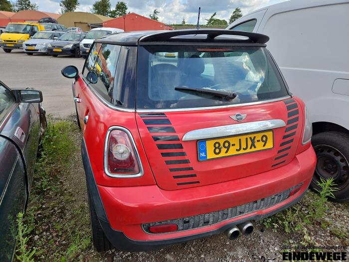 Mini Mini 1.6 16V Cooper S Sloopvoertuig (2007, Rood, Zwart)