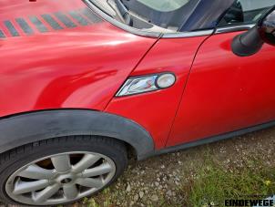 Mini Mini 1.6 16V Cooper S Sloopvoertuig (2007, Rood, Zwart)