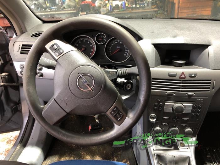 Opel Astra H GTC 1.4 16V Twinport Sloopvoertuig (2005, Grijs)