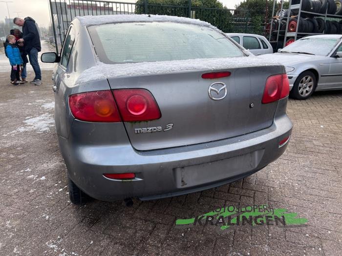 Mazda 3 1.6i 16V Sloopvoertuig (2004, Grijs)