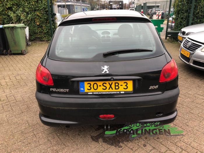 Peugeot 206 1.4 XR,XS,XT,Gentry Sloopvoertuig (2006, Zwart)