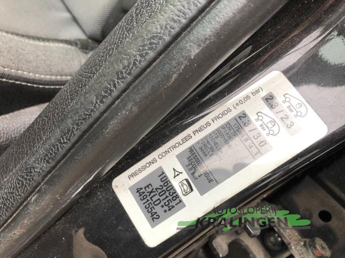 Peugeot 206 1.4 XR,XS,XT,Gentry Sloopvoertuig (2006, Zwart)