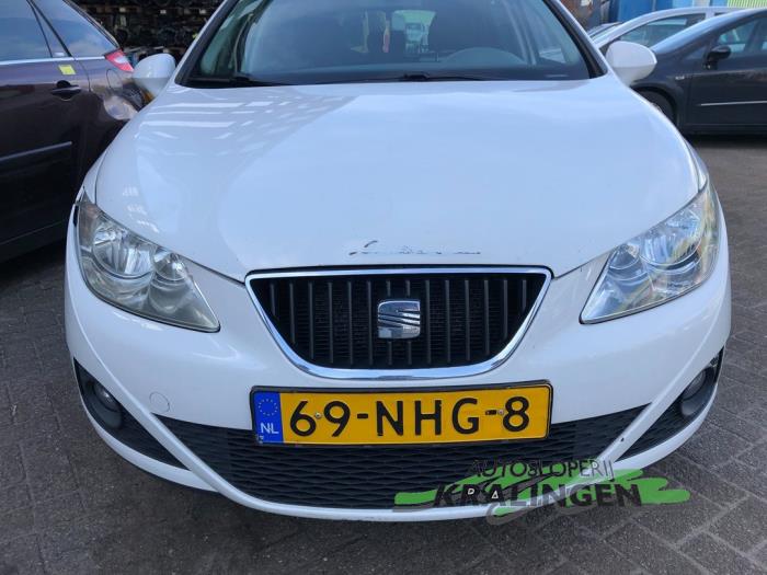 Seat Ibiza IV 1.2 TDI Ecomotive Schadevoertuig (2010, Wit)