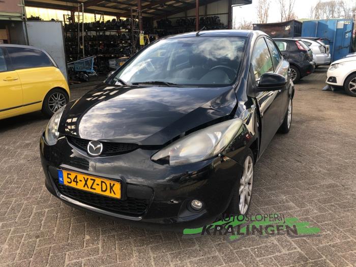 Mazda 2 1.3 16V S-VT High Power Sloopvoertuig (2007, Zwart)