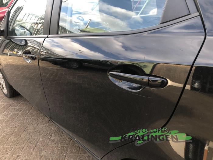 Mazda 2 1.3 16V S-VT High Power Sloopvoertuig (2007, Zwart)