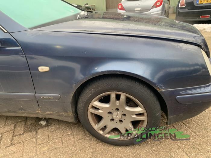 Mercedes CLK 2.0 200 16V Sloopvoertuig (1999, Blauw)
