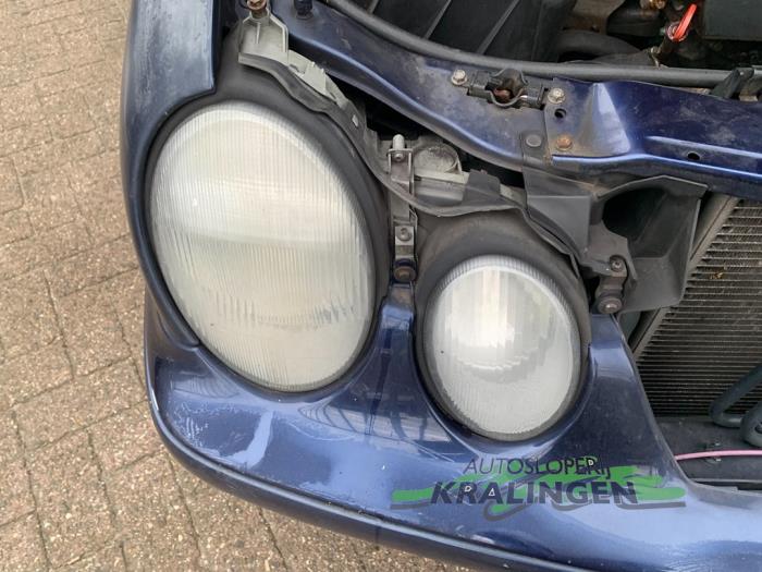 Mercedes CLK 2.0 200 16V Sloopvoertuig (1999, Blauw)