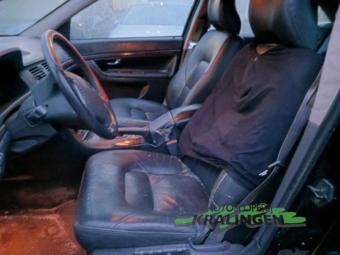 Volvo S80 2.9 SE 24V Sloopvoertuig (2000, Zwart)