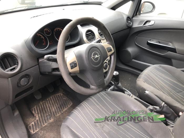 Opel Corsa D 1.2 16V Sloopvoertuig (2008, Grijs)