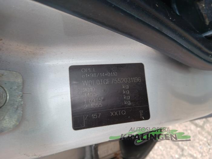 Opel Zafira 2.2 16V Sloopvoertuig (2004, Grijs)