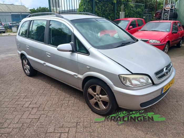 Opel Zafira 2.2 16V Sloopvoertuig (2004, Grijs)