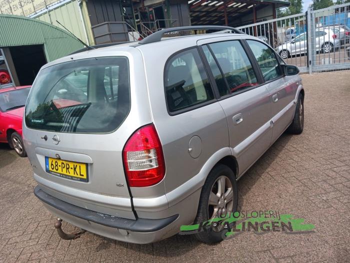 Opel Zafira 2.2 16V Sloopvoertuig (2004, Grijs)