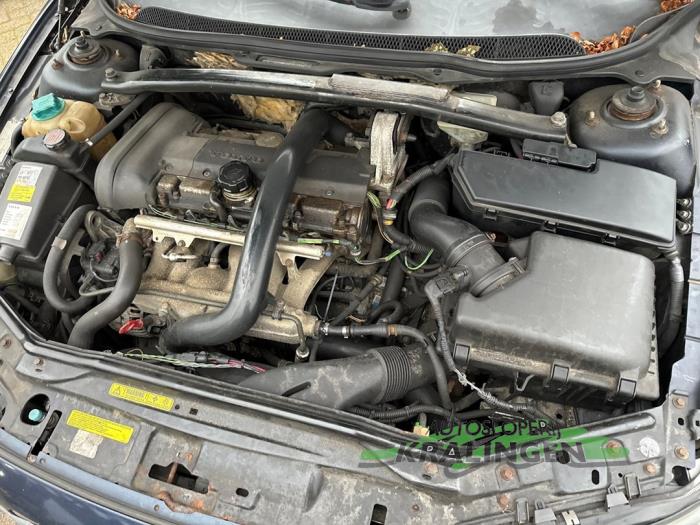 Volvo V70 2.4 T 20V Sloopvoertuig (2000, Blauw)