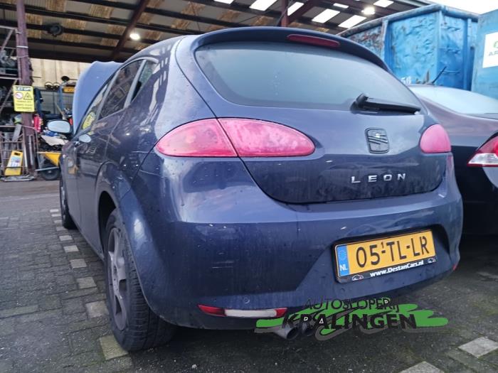 Seat Leon 2.0 FSI 16V Sloopvoertuig (2006, Blauw)