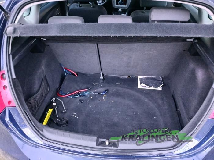 Seat Leon 2.0 FSI 16V Sloopvoertuig (2006, Blauw)