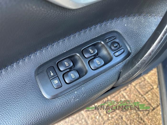 Volvo XC70 XC70 2.4 D 20V Sloopvoertuig (2005, Grijs)