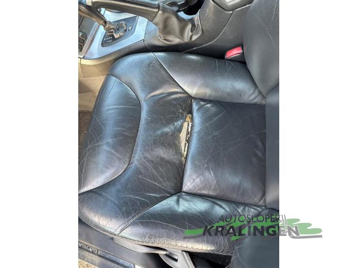 Volvo XC70 XC70 2.4 D 20V Sloopvoertuig (2005, Grijs)