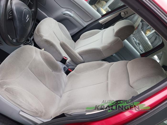 Citroen C3 1.4 Sloopvoertuig (2004, Rood)