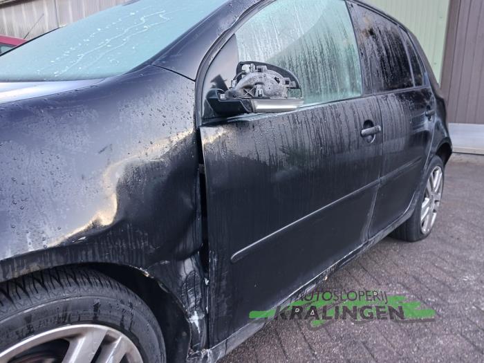 Volkswagen Golf V 2.0 FSI 16V Sloopvoertuig (2005, Zwart)