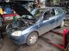 Opel Corsa uit 2001 (Sloopvoertuig)