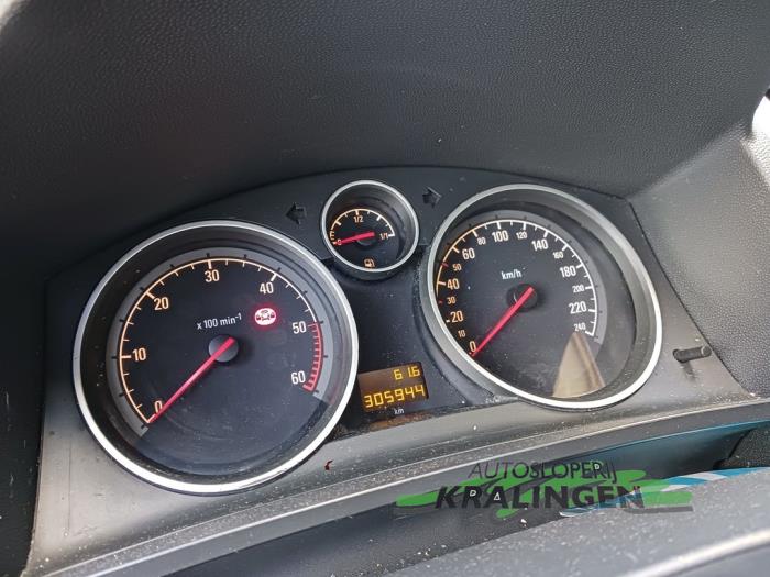 Opel Zafira 1.9 CDTI Sloopvoertuig (2006, Grijs)