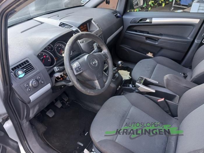 Opel Zafira 1.9 CDTI Sloopvoertuig (2006, Grijs)