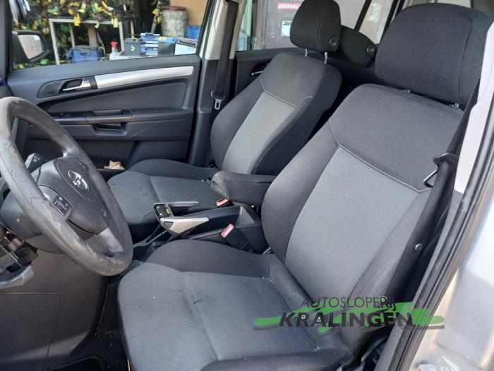 Opel Zafira 1.9 CDTI Sloopvoertuig (2006, Grijs)