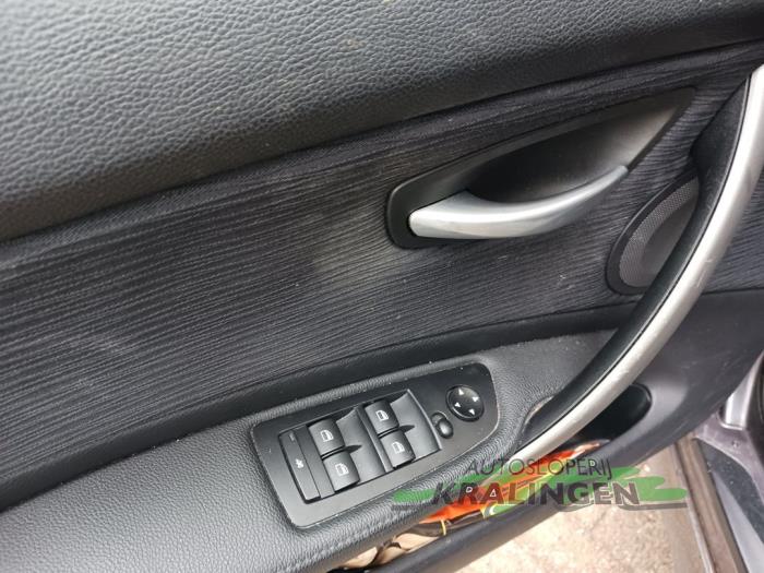 BMW 1 serie 116i 1.6 16V Sloopvoertuig (2008, Grijs)